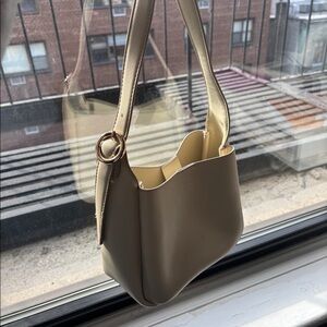 Mango Tan Bucket Purse